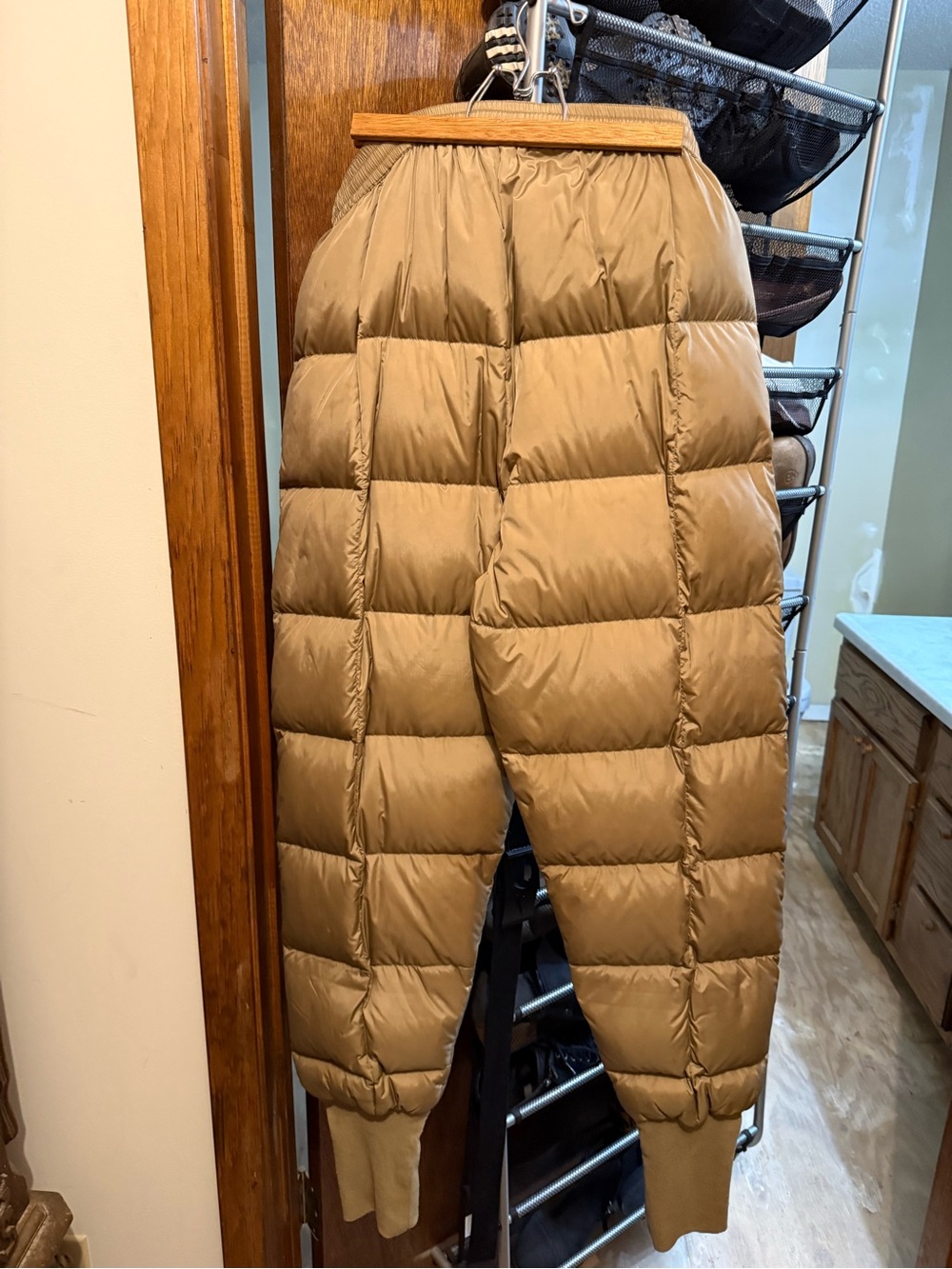 Cabela's Tan Quilted Puffer Joggers
